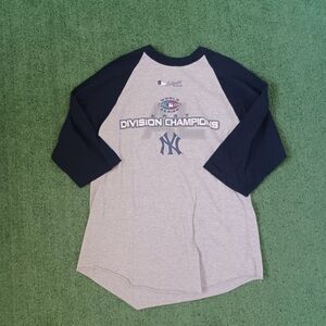 VINTAGE 2006 MLB World Series New York Yankees East Division Champions 3/4 Sleev